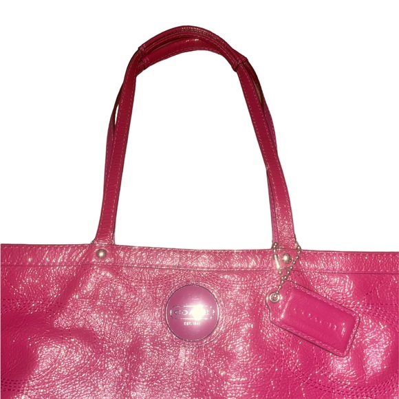Coach Berry Pink Patent Leather Stitch C Signature - Picture 10 of 12